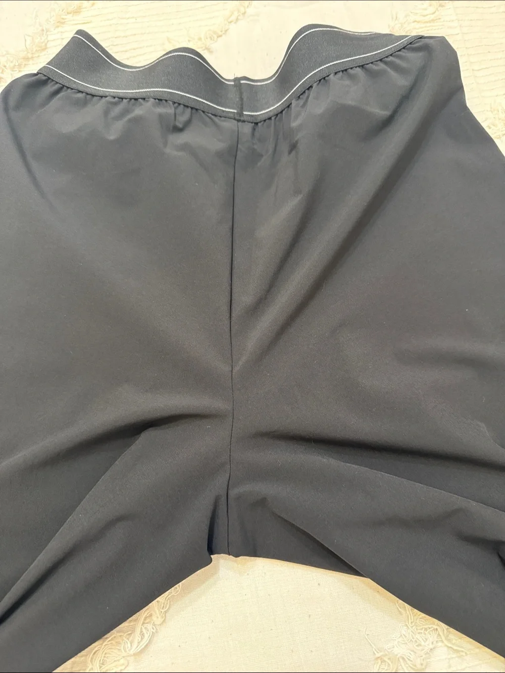 Authentic ALO Yoga Black A-Line Active Skirt with Logo Waistband